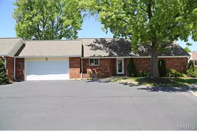 390 Windsor Place #E, Saint Peters, MO 63376 - Photo 1