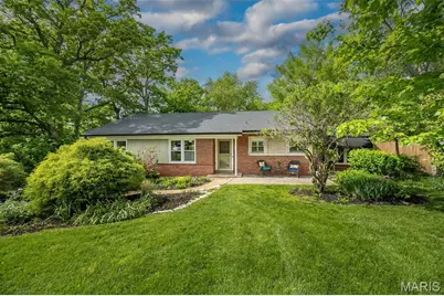 1889 N Signal Hills Drive, Kirkwood, MO 63122 - Photo 1