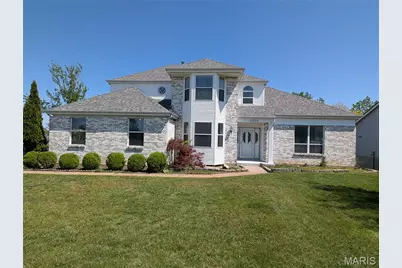 1029 Villa Gran Way, Fenton, MO 63026 - Photo 1