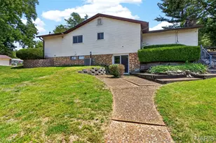 3297 Gwengreen Dr, Bridgeton, MO 63044 - Photo 44