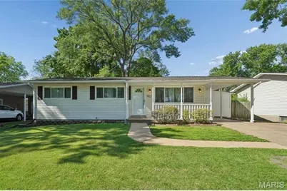 922 Chula Drive, Hazelwood, MO 63042 - Photo 1