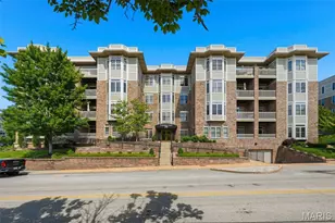 540 North and South Rd, University City, MO 63130 - Photo 1