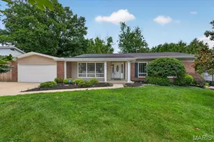 334 Country Club Dr, Ballwin, MO 63011 - Photo 1