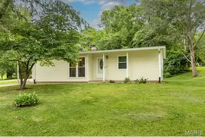 250 Sunset Drive, Ballwin, MO 63011 - Photo 1