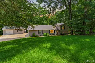 12 Hickory Hill Dr, O'Fallon, MO 63366 - Photo 1