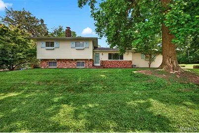 3820 Berview Lane, Saint Louis, MO 63125 - Photo 1