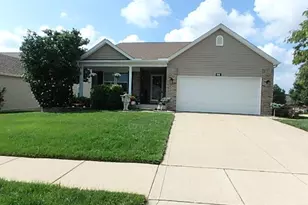 512 Rifle Ridge Dr, Wentzville, MO 63385 - Photo 1