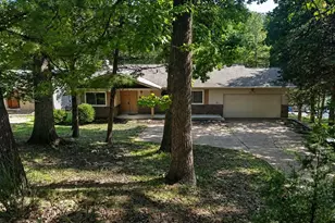 403 Marina Dr, Marthasville, MO 63357 - Photo 1