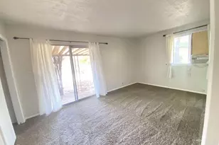 363 N 300 W, Kanab, UT 84741 - Photo 8