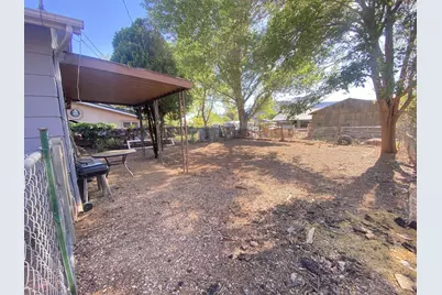 363 N 300 W, Kanab, UT 84741 - Photo 10