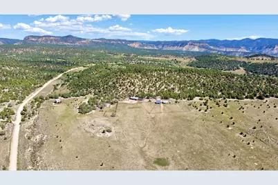 403 &amp; 409 N Mineral Springs Rd, Mount Carmel, UT 84758 - Photo 12