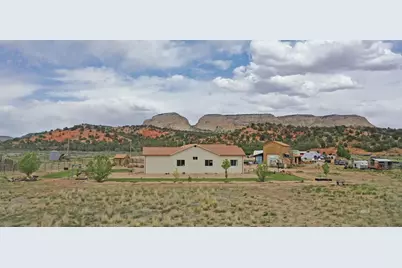 7395 N Johnson Canyon Rd, Kanab, UT 84741 - Photo 4