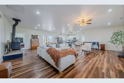 7395 N Johnson Canyon Rd, Kanab, UT 84741 - Photo 52