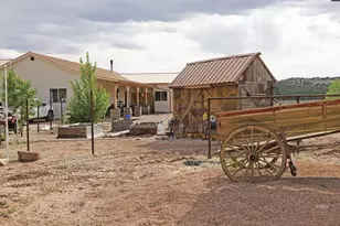 7395 N Johnson Canyon Rd, Kanab, UT 84741 - Photo 24