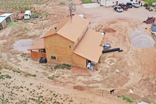 7395 N Johnson Canyon Rd, Kanab, UT 84741 - Photo 20