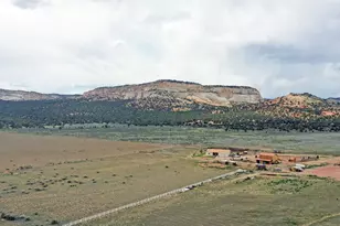 7395 N Johnson Canyon Rd, Kanab, UT 84741 - Photo 2
