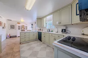 476 S 100 E, Kanab, UT 84741 - Photo 16