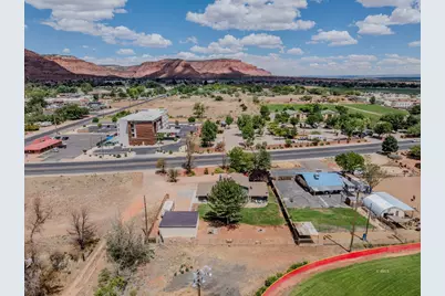 476 S 100 E, Kanab, UT 84741 - Photo 58