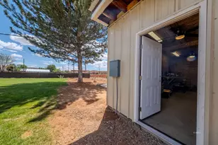 476 S 100 E, Kanab, UT 84741 - Photo 54