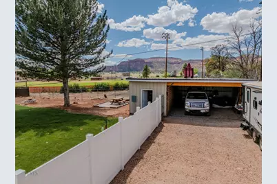 476 S 100 E, Kanab, UT 84741 - Photo 54