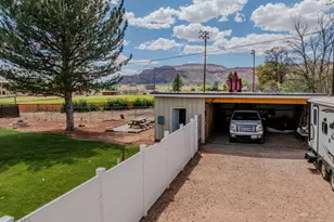 476 S 100 E, Kanab, UT 84741 - Photo 54