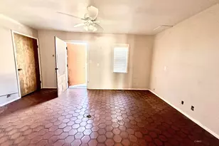 176 S 100 E, Kanab, UT 84741 - Photo 6