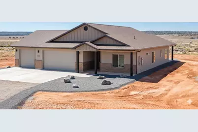 4225 E Blue Sky Cir, Kanab, UT 84741 - Photo 1