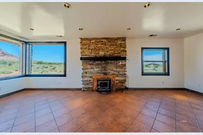 6178 E Zion Rd, Kanab, UT 84741 - Photo 14
