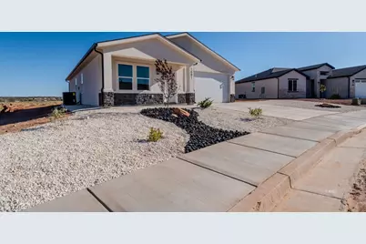 1681 So East Creekside, Kanab, UT 84741 - Photo 2