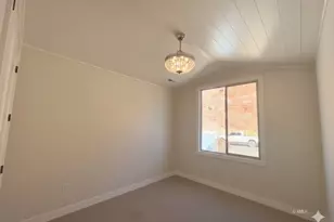 782 E Country Club Dr, Kanab, UT 84741 - Photo 18