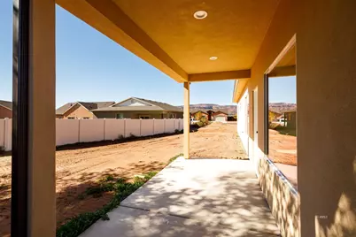786 Cedar Cir, Kanab, UT 84741 - Photo 20