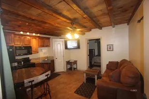 143 E 100 S, Kanab, UT 84741 - Photo 2