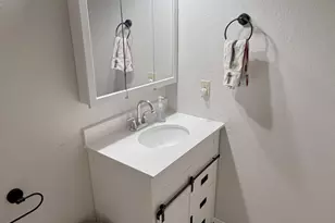 1100 S Revolution Way, Big Water, UT 84741 - Photo 14