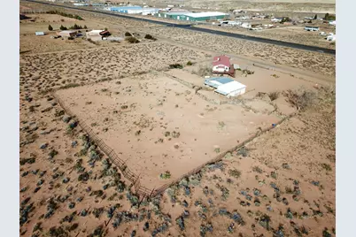 1100 S Revolution Way, Big Water, UT 84741 - Photo 18