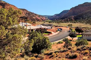 1192 E Country Club Dr, Kanab, UT 84741 - Photo 1