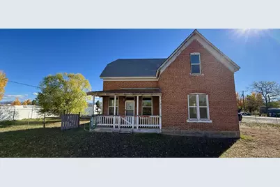 281 S 300 E, Panguitch, UT 84759 - Photo 2