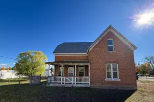 281 S 300 E, Panguitch, UT 84759 - Photo 2