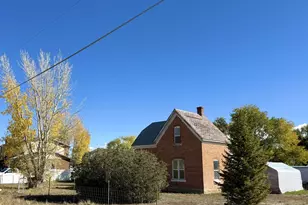 281 S 300 E, Panguitch, UT 84759 - Photo 4
