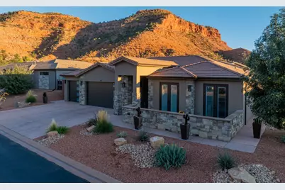 466 E El Valle, Kanab, UT 84741 - Photo 1