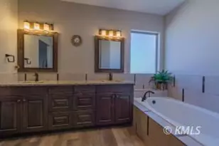 4830 W Pioneer Ave, Kanab, UT 84741 - Photo 10