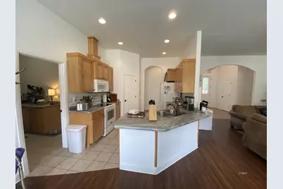 463 E Deadwood Dr, Kanab, UT 84741 - Photo 10