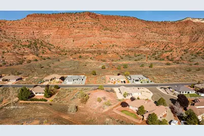 1084 E Country Club Dr, Kanab, UT 84741 - Photo 6