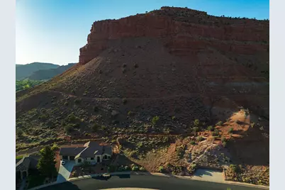745 E Country Club Dr, Kanab, UT 84741 - Photo 8