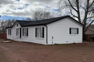 380 E 200 S, Kanab, UT 84741 - Photo 2
