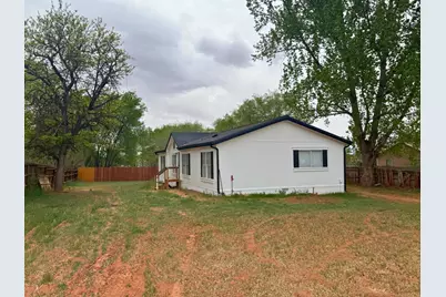 380 E 200 S, Kanab, UT 84741 - Photo 2