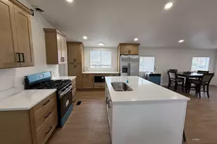 380 E 200 S, Kanab, UT 84741 - Photo 14