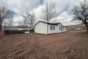380 E 200 S, Kanab, UT 84741 - Photo 32