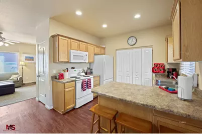 300 E 300 N #A5, Kanab, UT 84741 - Photo 8