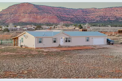 1120 S Bryce Canyon Way, Kanab, UT 84741 - Photo 1