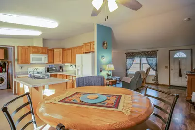 1120 S Bryce Canyon Way, Kanab, UT 84741 - Photo 12